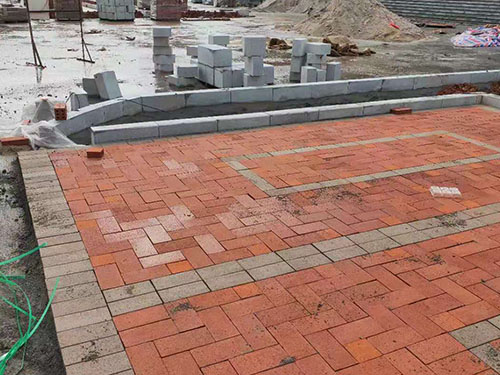 佛山區(qū)三水白坭鎮(zhèn)體育館